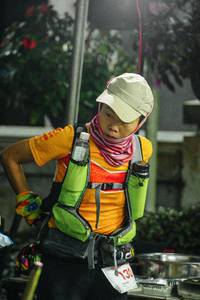 BIB: 130
                            <button type="button" onclick="openModal(22299604)" class="btn btn-primary btn-sm float-right btn-popup" data-toggle="modal" data-target=".modal-high-quality">
                        <i class="fas fa-shopping-cart"></i> Add to Cart
                    </button>
                                            <button type="button" onclick="isThisMe(22299604, true)" class="btn btn-success btn-sm float-right btn-popup btn-isme hidden" data-toggle="tooltip" data-placement="bottom" title="นี่คือรูปของคุณใช่ไหม คลิกที่นี่เพื่อเอาเข้าอัลบั้ม">
                        <i class="fas fa-plus"></i> Add to album
                    </button>
                    <button type="button" onclick="isThisMe(22299604, false)" class="btn btn-warning btn-sm float-right btn-popup btn-isnotme hidden">
                        <i class="fas fa-ban"></i> Remove from album
                    </button>